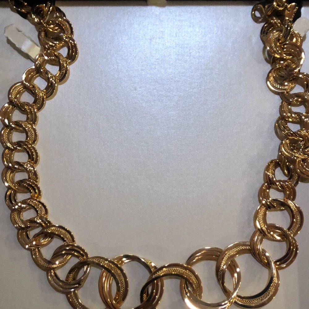 Dolce Vita 16 inch gold plated Choker necklace retailed for $138 vintage